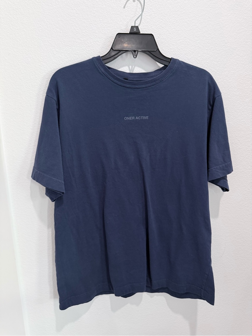 Oner t-shirt small